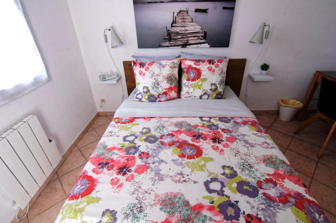 Villa Louanne เปอร์ทุยส์ ภายนอก รูปภาพ